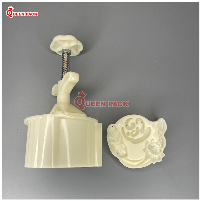 khuon-trung-thu-150gr-sen-chu-loc