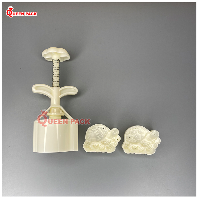 khuon-trung-thu-65gr-rua