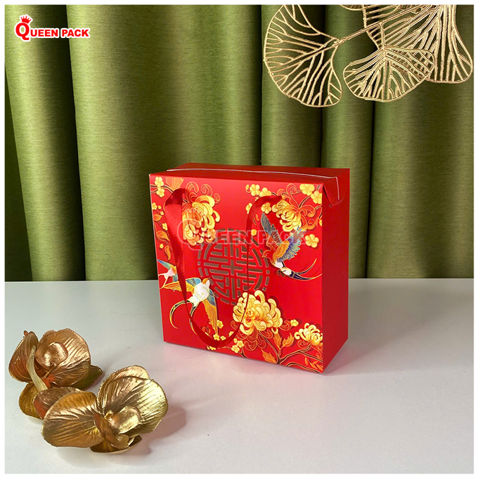 tui-hop-dung-qua-tet-nho-xinh-in-hinh-en-xuan-mat-sau