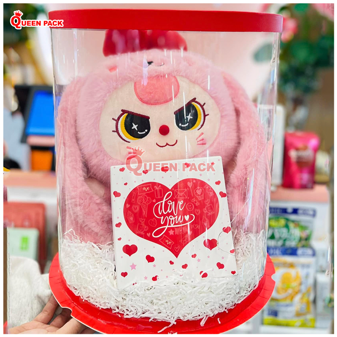 hop-mica-tru-mau-do-dung-gau-bong-valentine